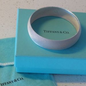 Tiffany Somerset Fine Mesh Domed Hard Bangle Bracelet